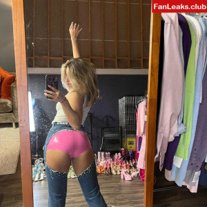 Addison Rae Onlyfan Leaked Photo 76