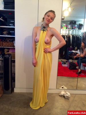 Amanda Seyfried Onlyfan Leaked Photo 20