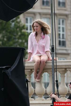 Amanda Seyfried Onlyfan Leaked Photo 116