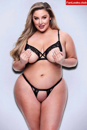 Ashley Alexiss Onlyfan Leaked Photo 472