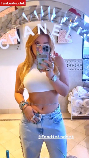 Bella Thorne Onlyfan Leaked Photo 1749