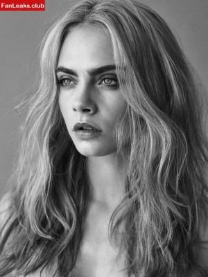 Cara Delevingne Onlyfan Leaked Photo 22