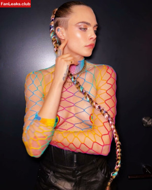 Cara Delevingne Onlyfan Leaked Photo 300