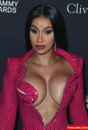 Cardi B Onlyfan Leaked Photo 34