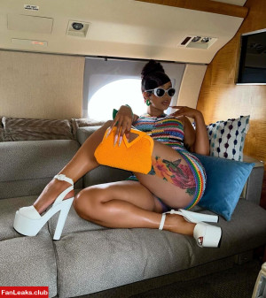 Cardi B Onlyfan Leaked Photo 49