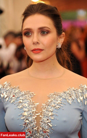 Elizabeth Olsen Onlyfan Leaked Photo 153