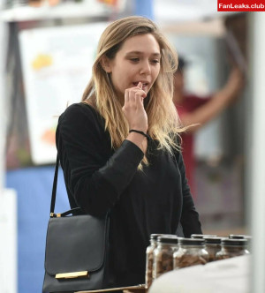 Elizabeth Olsen Onlyfan Leaked Photo 205