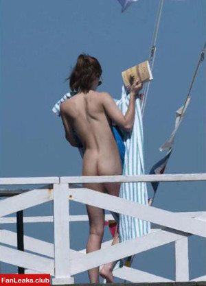 Emma Watson Onlyfan Leaked Photo 12