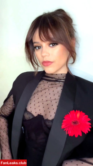 Jenna Ortega Onlyfan Leaked Photo 73