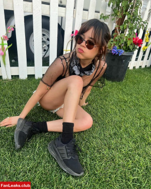 Jenna Ortega Onlyfan Leaked Photo 185