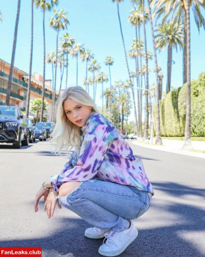 Jordyn Jones Onlyfan Leaked Photo 826