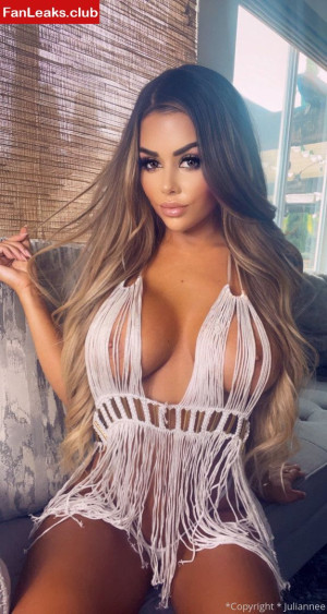 Juli Annee Onlyfan Leaked Photo 5