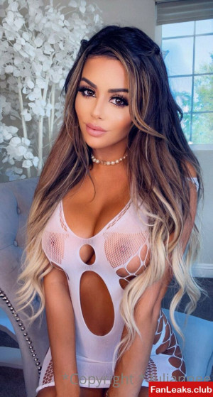 Juli Annee Onlyfan Leaked Photo 115