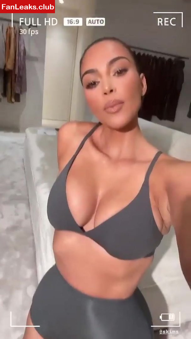 Kim Kardashian Onlyfan Leaked Photo 41