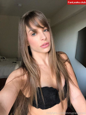 Kimmy Granger Onlyfan Leaked Photo 16