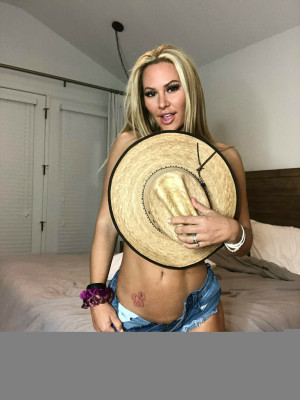 Kindly Myers Onlyfan Leaked Photo 335