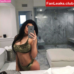 Kylie Jenner Onlyfan Leaked Photo 4