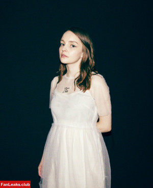 Lauren Mayberry Onlyfan Leaked Photo 84