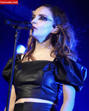 Lauren Mayberry Onlyfan Leaked Photo 125