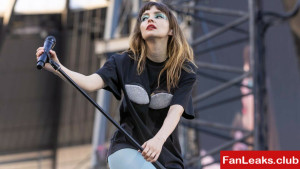 Lauren Mayberry Onlyfan Leaked Photo 161