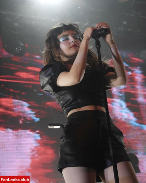 Lauren Mayberry Onlyfan Leaked Photo 172