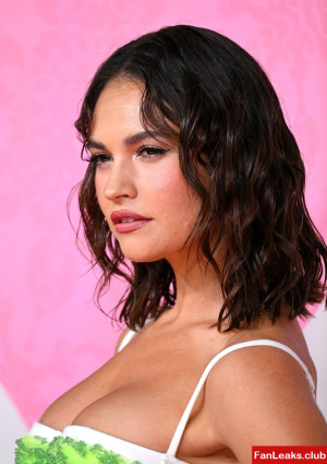 Lily James Onlyfan Leaked Photo 182