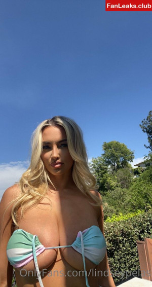 Lindsey Pelas Onlyfan Leaked Photo 15