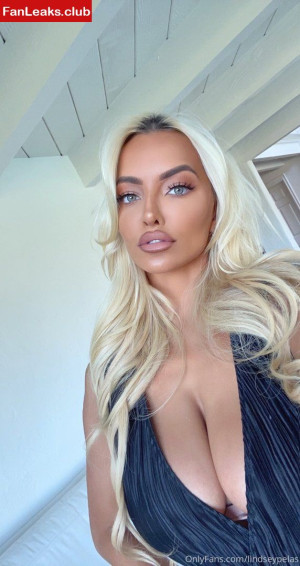 Lindsey Pelas Onlyfan Leaked Photo 373