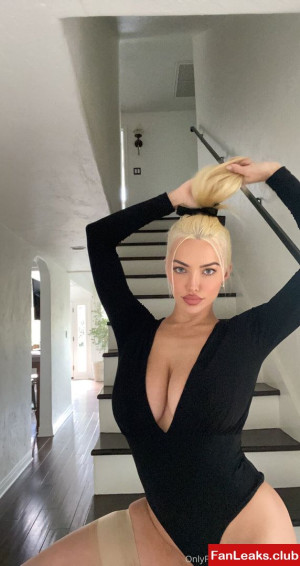 Lindsey Pelas Onlyfan Leaked Photo 375