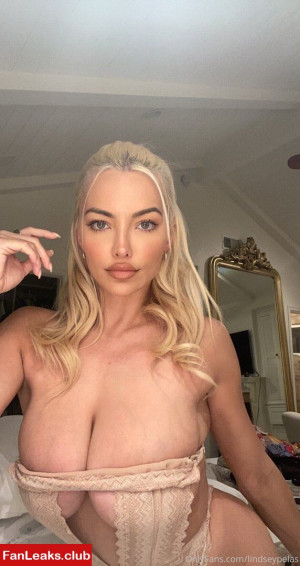 Lindsey Pelas Onlyfan Leaked Photo 432