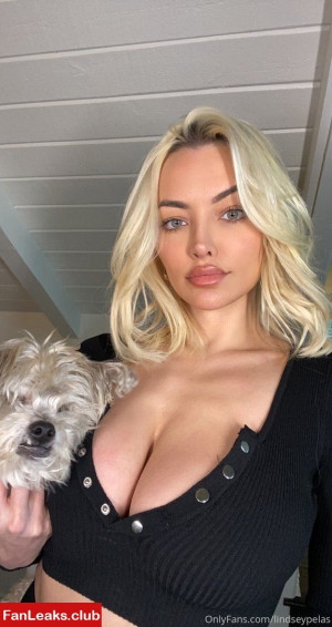 Lindsey Pelas Onlyfan Leaked Photo 474