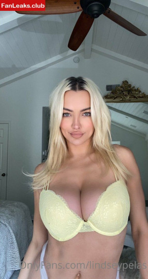 Lindsey Pelas Onlyfan Leaked Photo 520