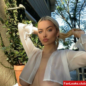 Lindsey Pelas Onlyfan Leaked Photo 882