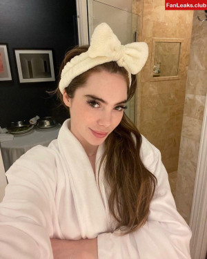 Mckayla Maroney Onlyfan Leaked Photo 35