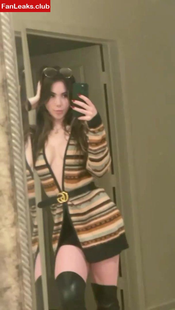 Mckayla Maroney Onlyfan Leaked Photo 20