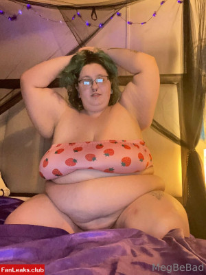 megbebad Onlyfan Leaked Photo 18