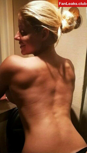 Missmiafit Onlyfan Leaked Photo 135