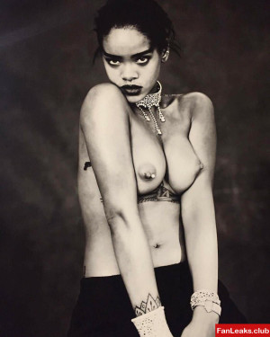 Rihanna Onlyfan Leaked Photo 547