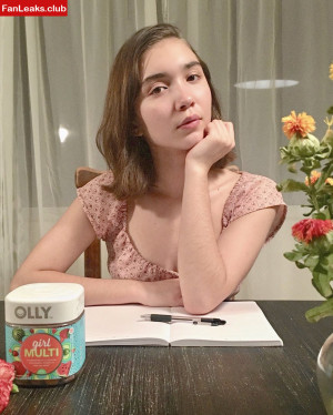 Rowan Blanchard Onlyfan Leaked Photo 13