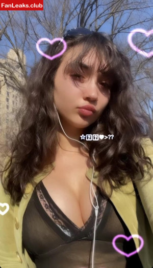 Rowan Blanchard Onlyfan Leaked Photo 61