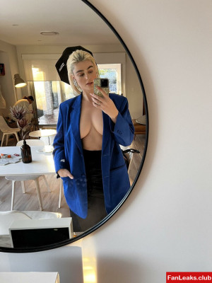 Stefania Ferrario Onlyfan Leaked Photo 1126