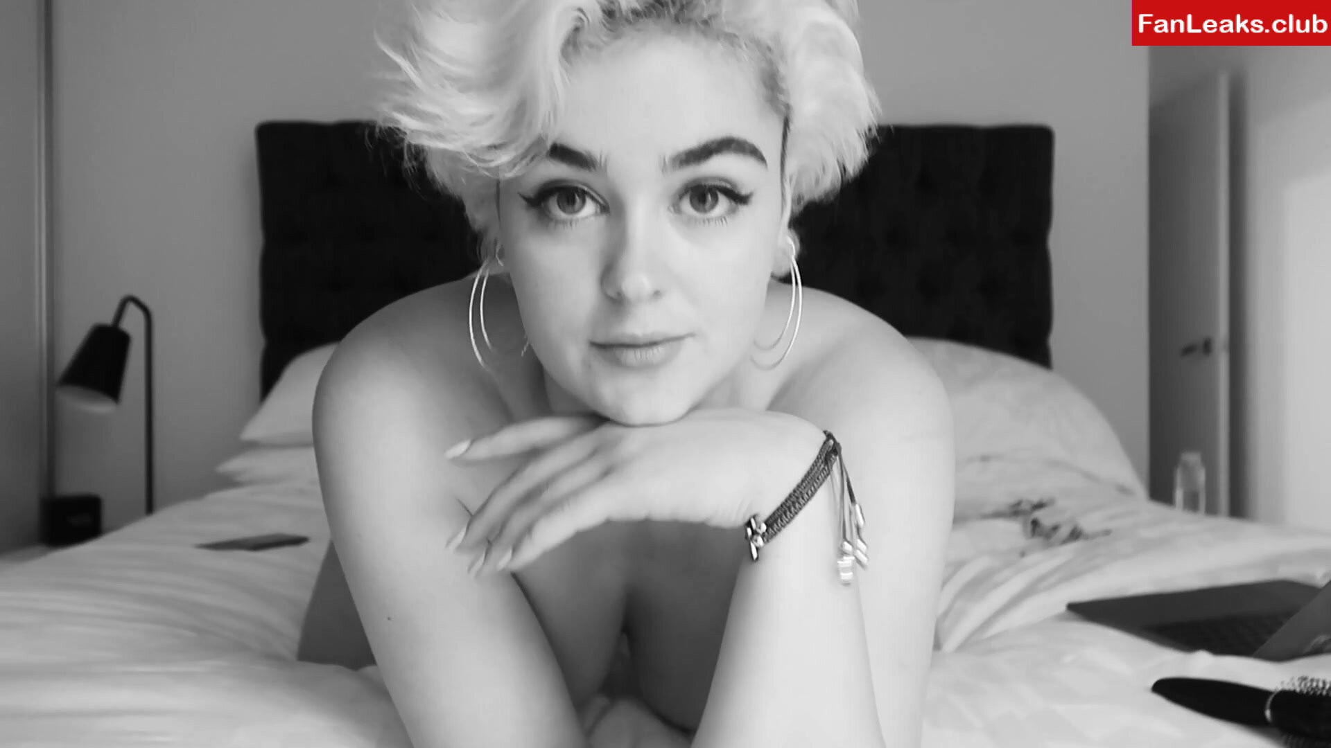 Stefania Ferrario Onlyfan Leaked Photo 1225