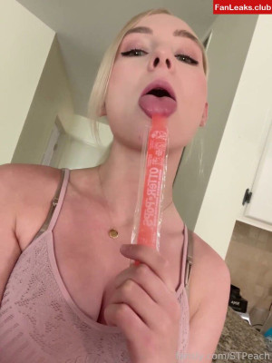 STPeach Onlyfan Leaked Photo 17