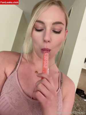 STPeach Onlyfan Leaked Photo 19