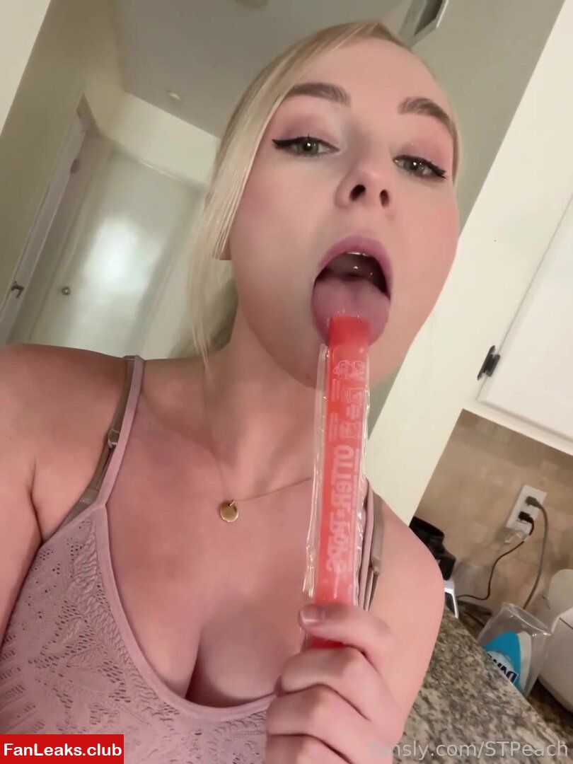 STPeach Onlyfan Leaked Photo 27