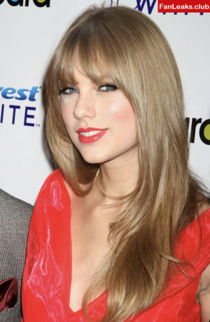 Taylor Swift Onlyfan Leaked Photo 740