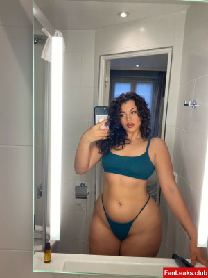 Valeria Vendetta onlyfans leaked photos