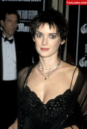 Winona Ryder Onlyfan Leaked Photo 56